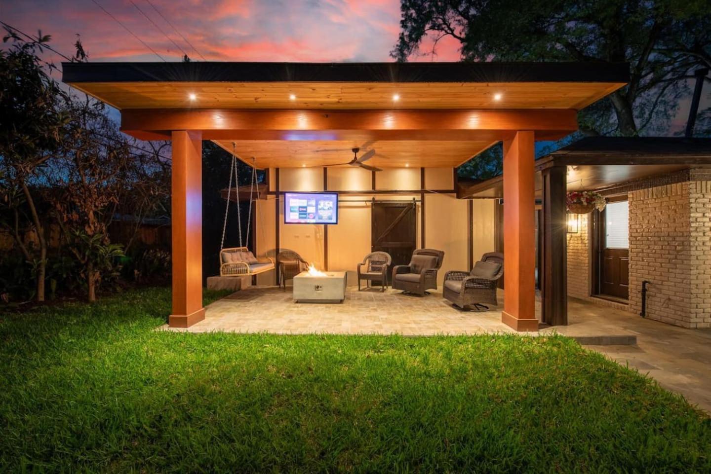 Western Oaks Retreat Houston Eksteriør billede